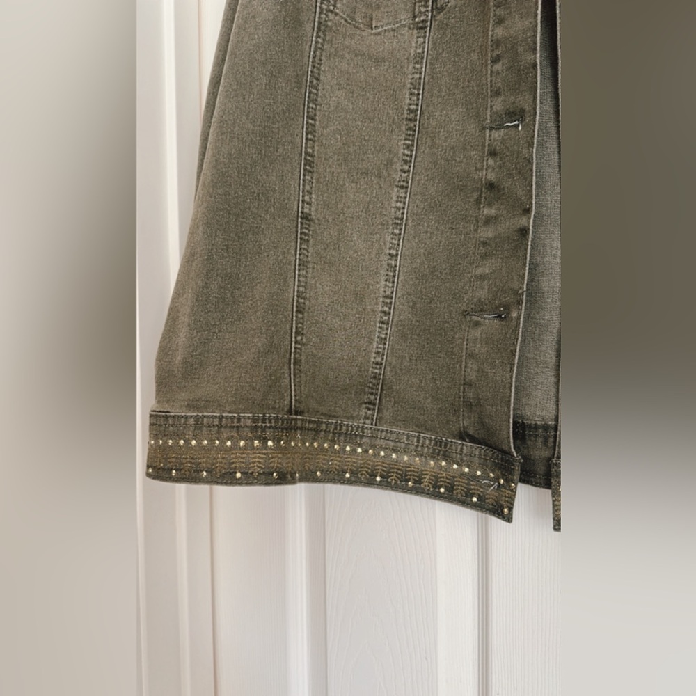 Studded Gray Denim Jacket - Picture 6 of 14
